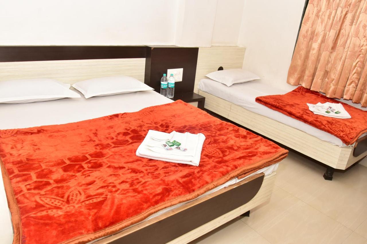 Hotel Temple Sai Shirdi Exterior foto